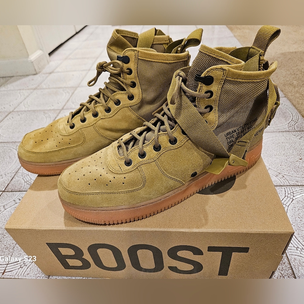 nike air force mens dessert moss